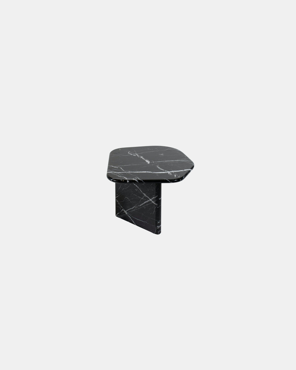 SINGLE MEMORY NERO MARQUINA SIDE TABLE