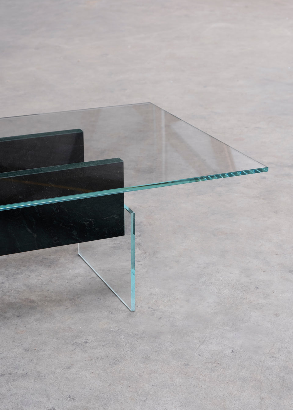 DELTA T COFFEE TABLE