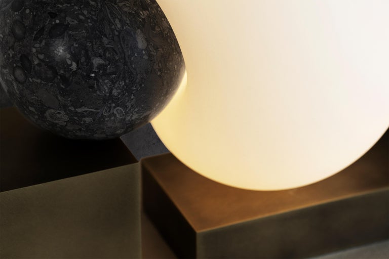 DIMPLE TABLE LAMP