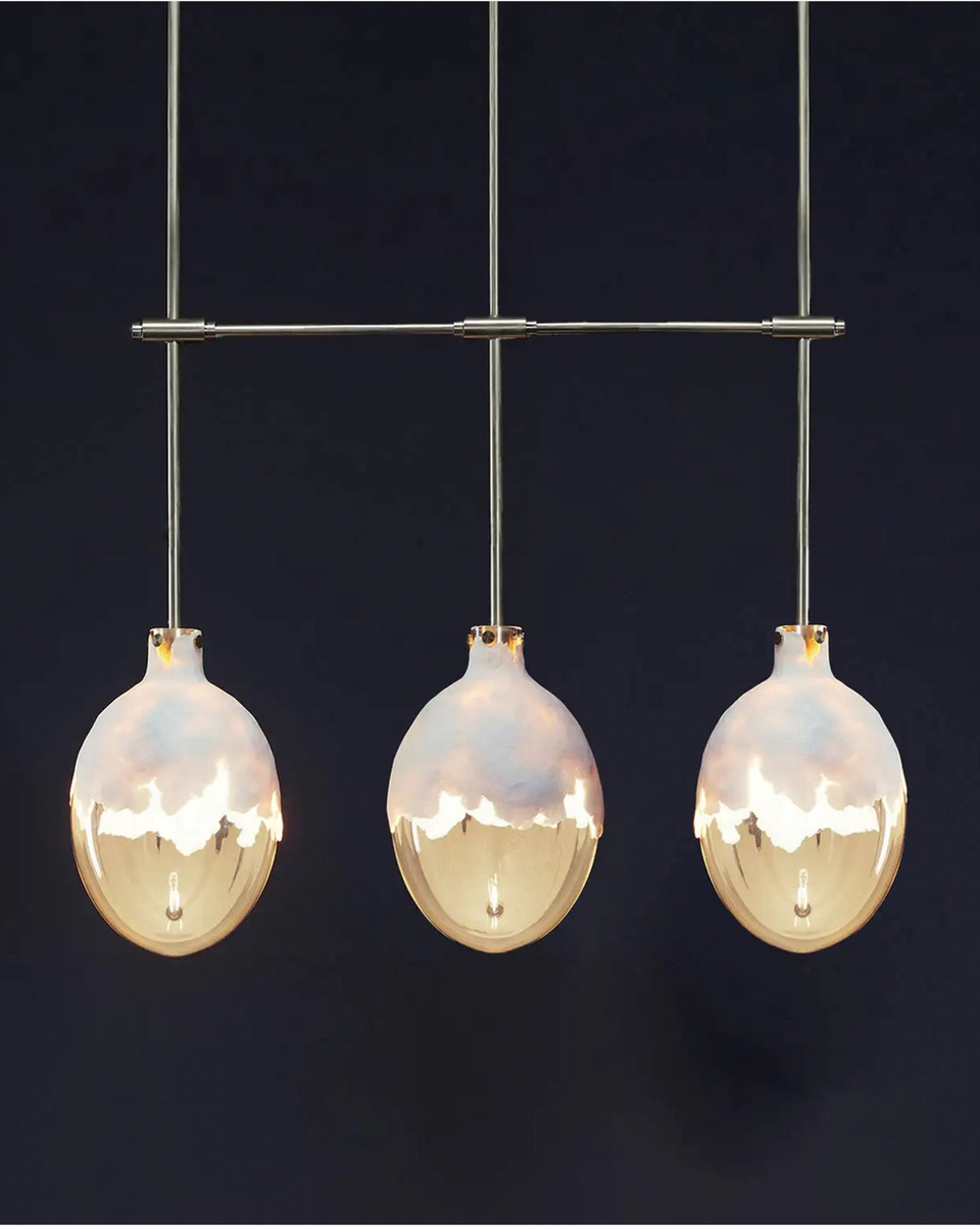 GLOW 3 IN LINE CHANDELIER