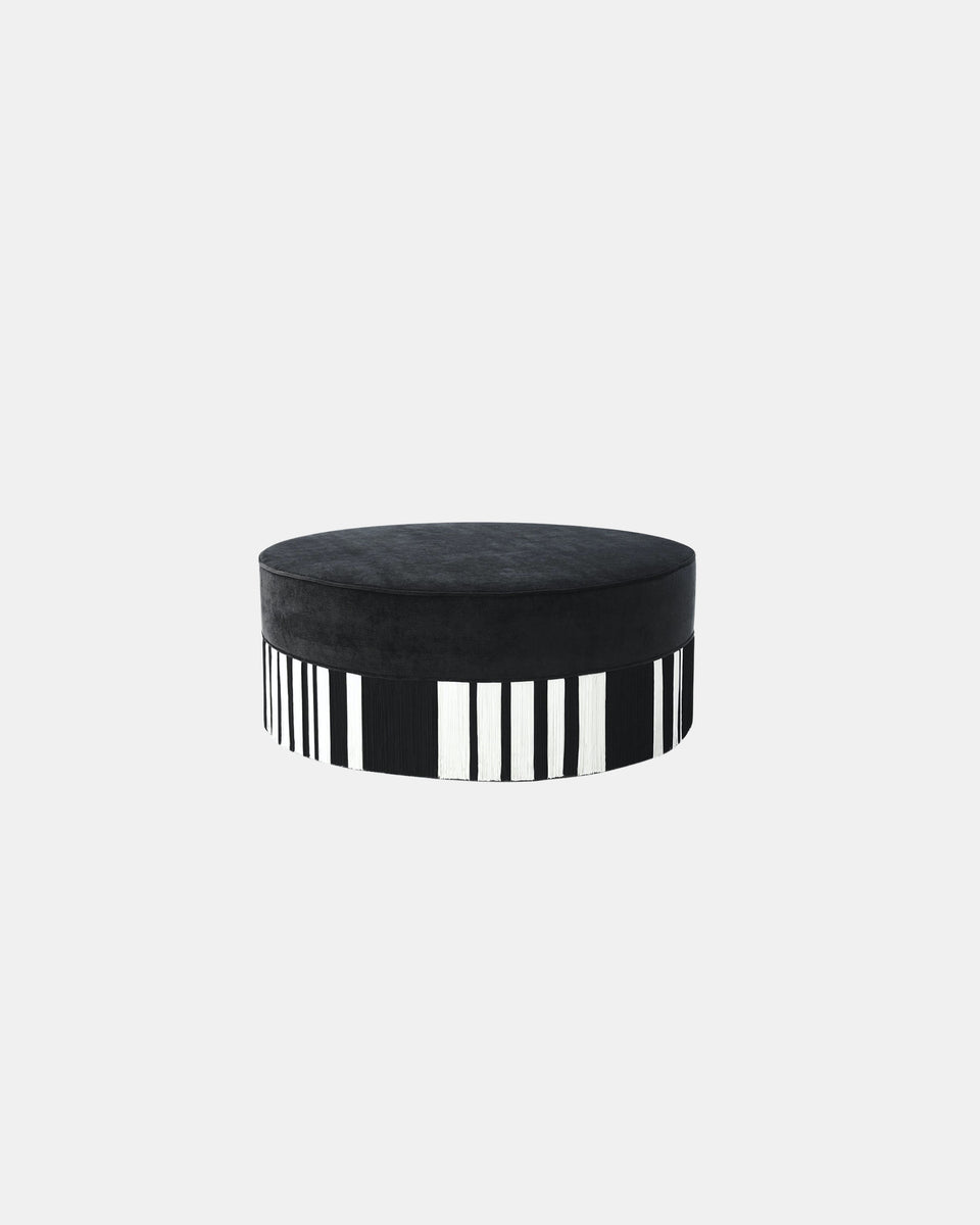 COUTURE WHITE LINES OTTOMAN