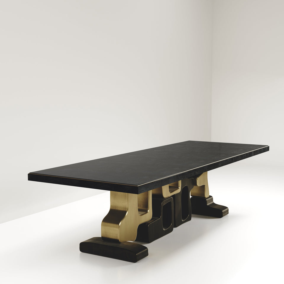 APOLI II SHELL DINING TABLE