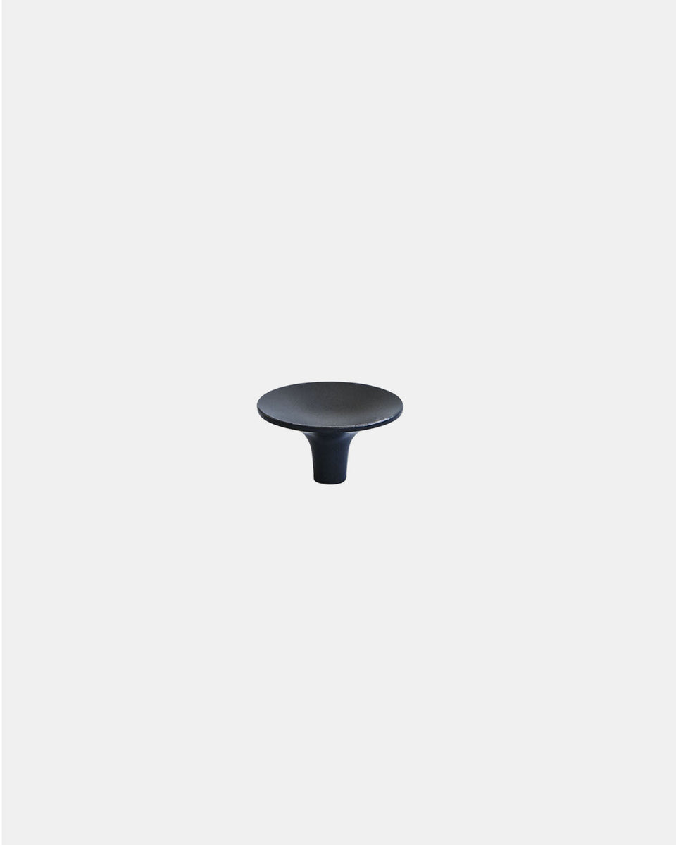 SET OF 2 HIHAT KNOBS MAXI IN BURNED BLACK