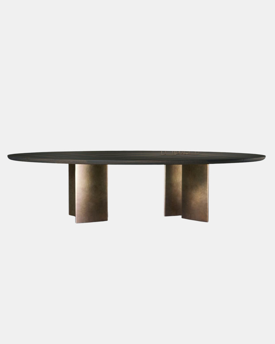 POE ROUND DINING TABLE