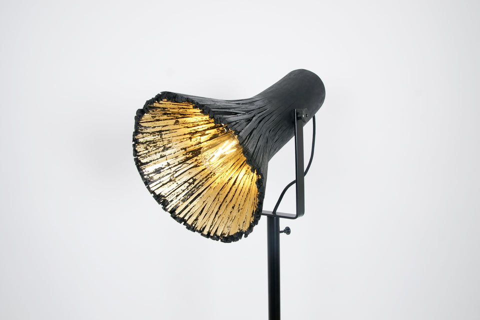 PRESSED BLACK WOOD FLOOR LAMP