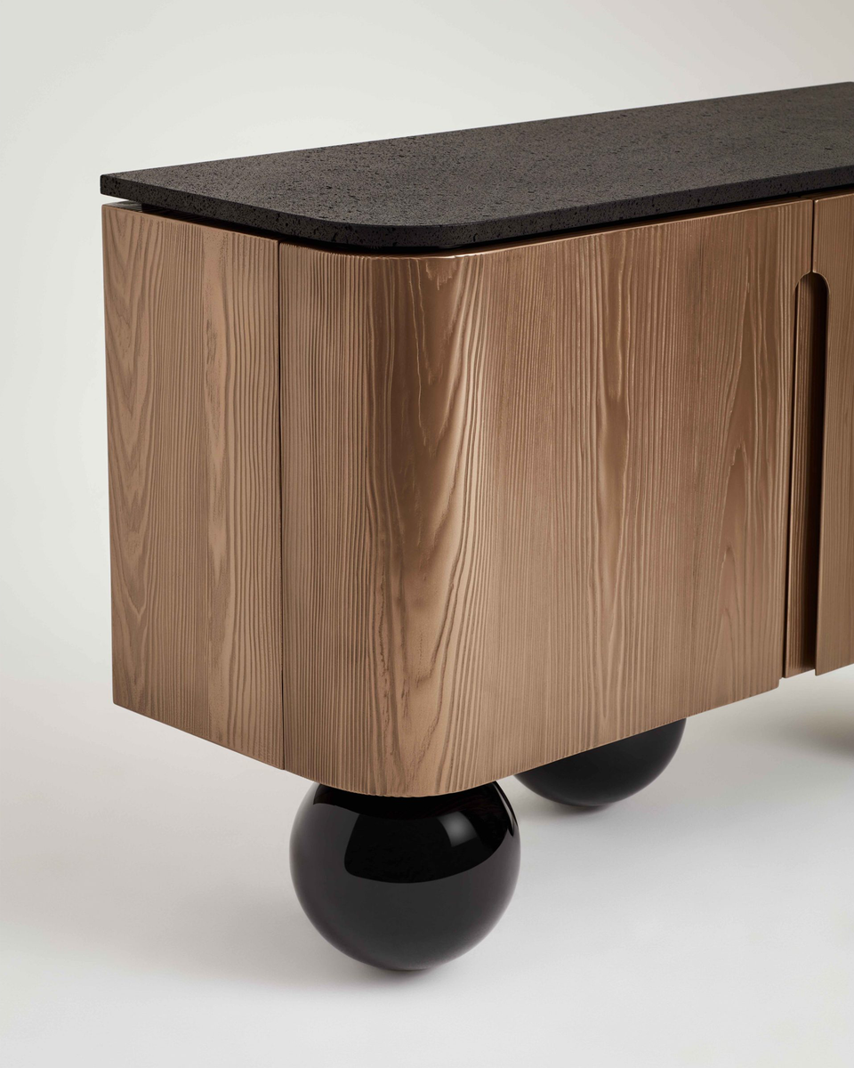 OLBIA BLACK BRUSHED OAK CONSOLE